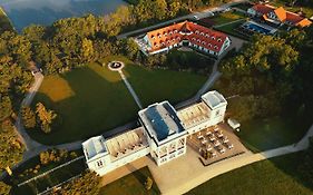 Hotel Hranicni Zamecek